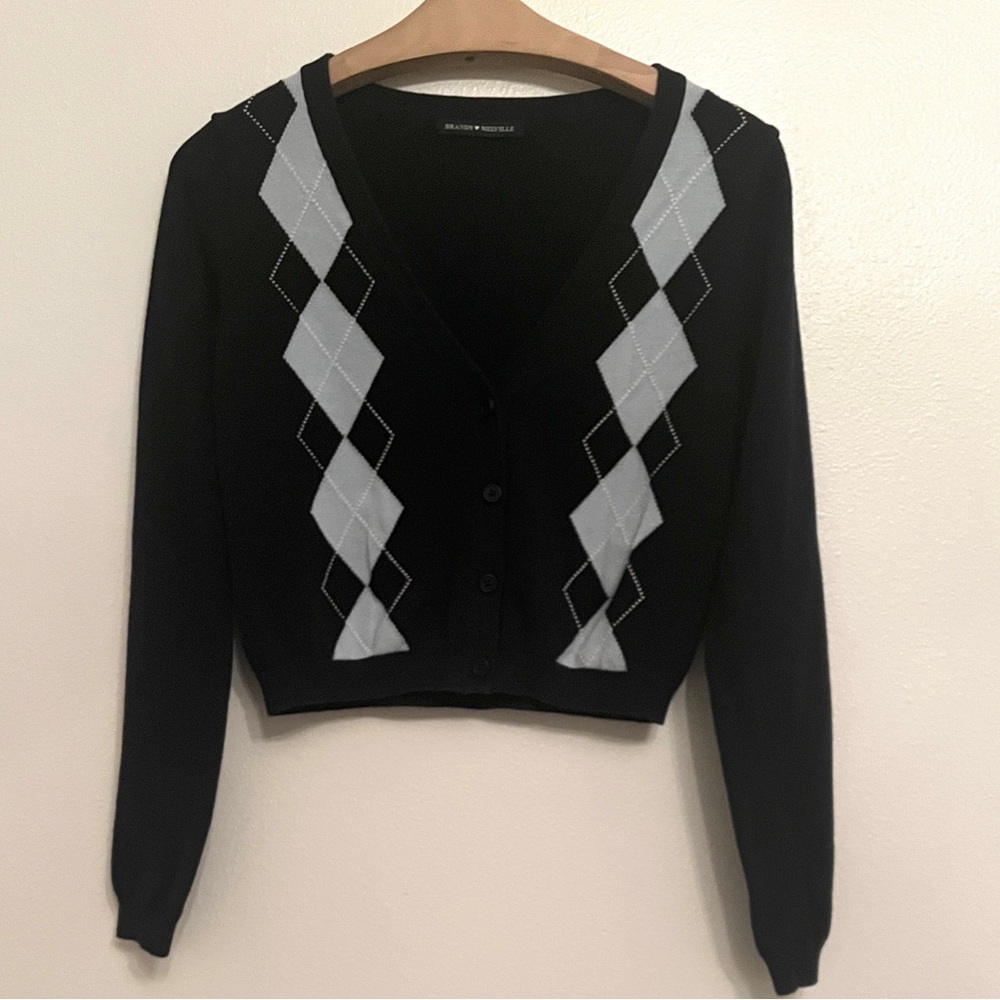 Brandy Melville Elizabeth Cardigan Cropped Sweater